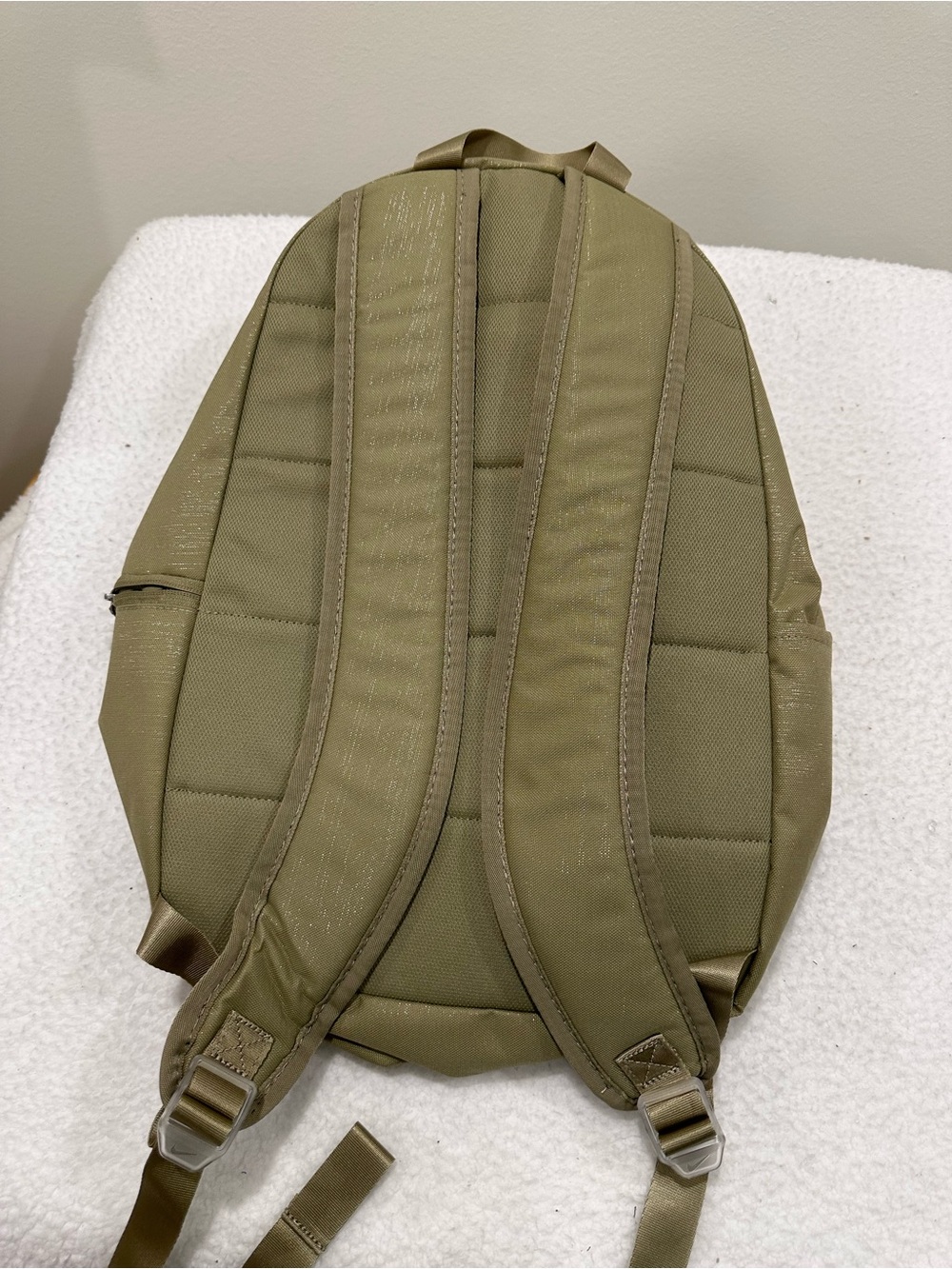 Nike Backpack - Picture 2 of 10